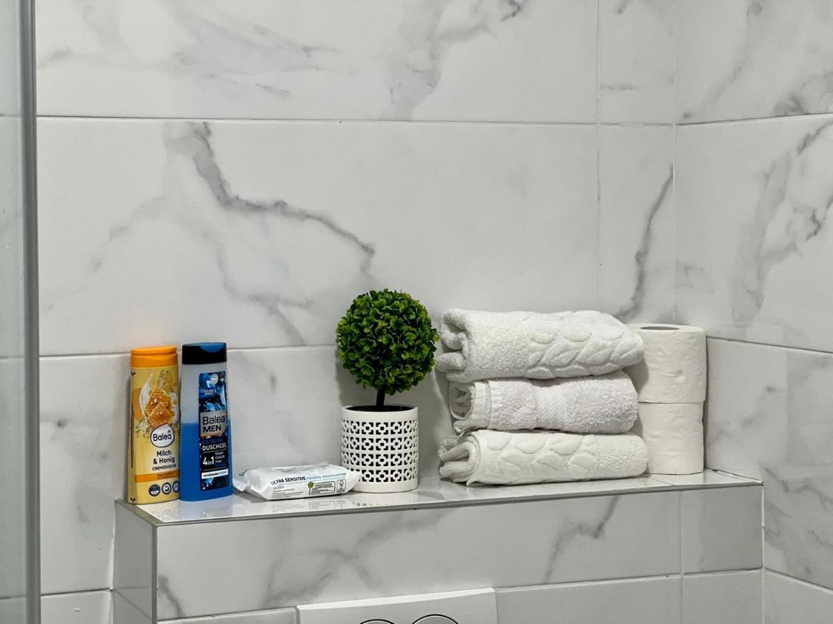 Wolf Gray Apartment