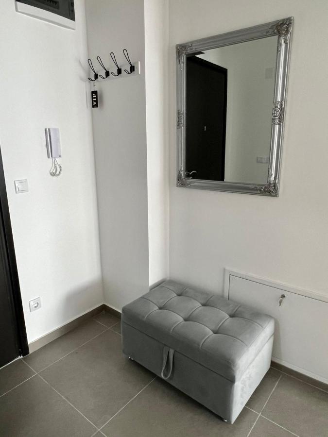 Wolf Gray *
